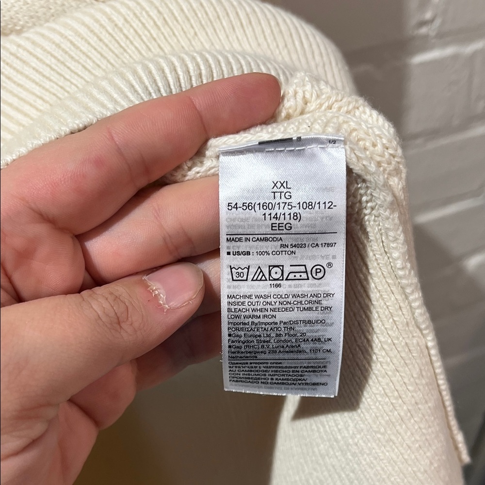 Banana Republic Cream Knit Sweater NWT - Picture 4 of 7
